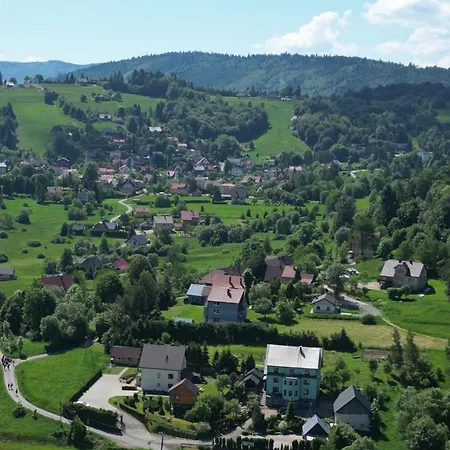 Relax منزل للإقامة Zwardoń