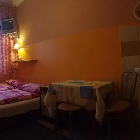 Проживание в семье Relax Звардонь